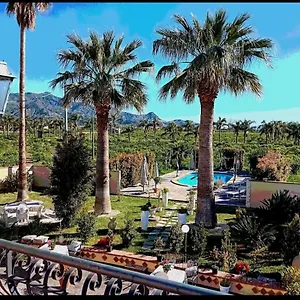 Laura Giardini-Naxos